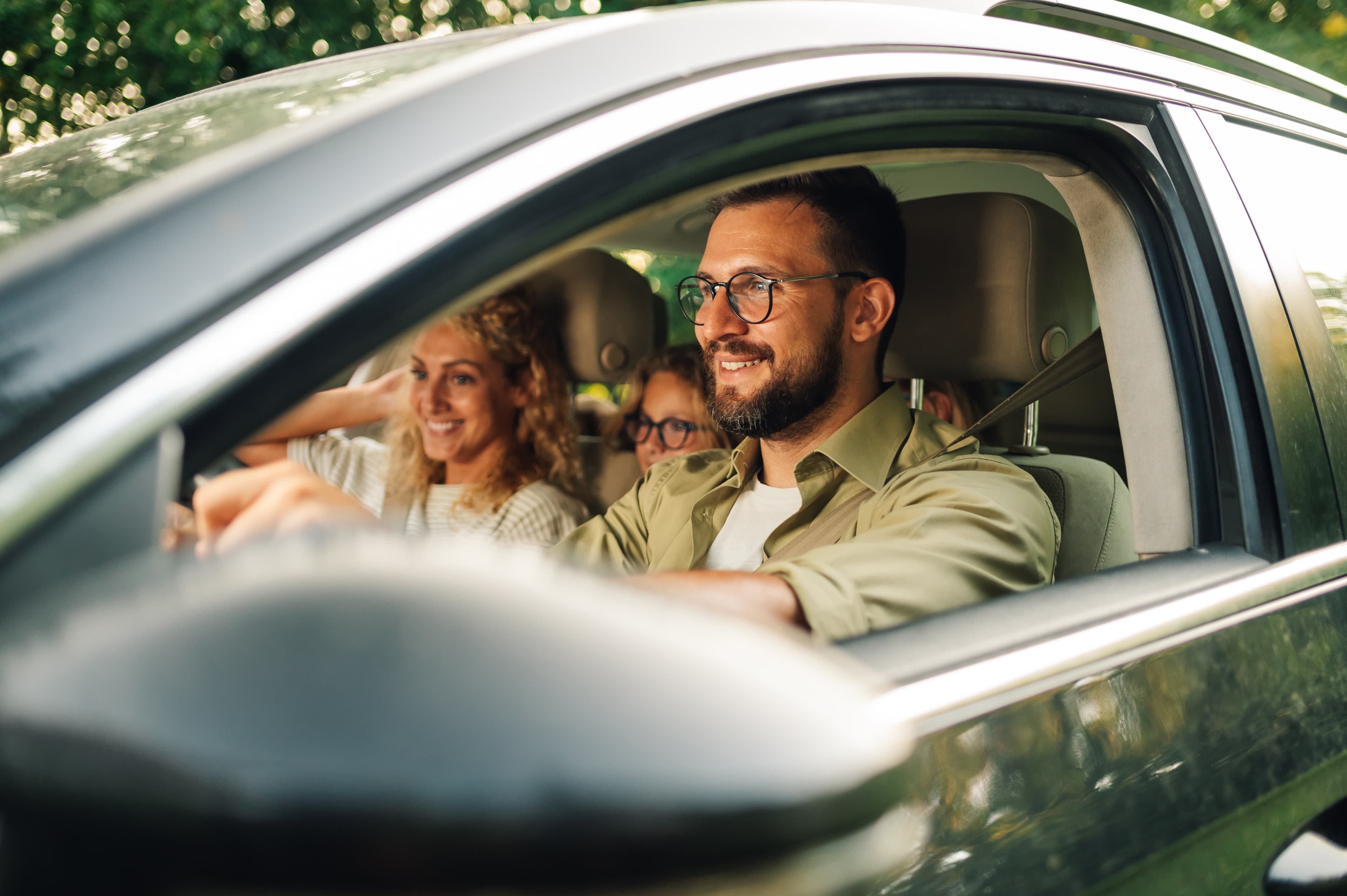Vai viajar e quer dirigir no exterior?